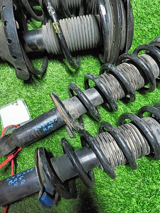 Стойки Субару Легаси.