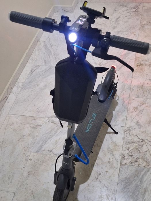 Trotineta Motus Scooty noua
