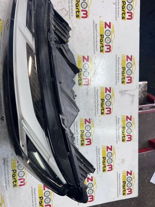 Far stanga original Dacia Jogger Sandero 3 Logan 3 facelift 2024-2026