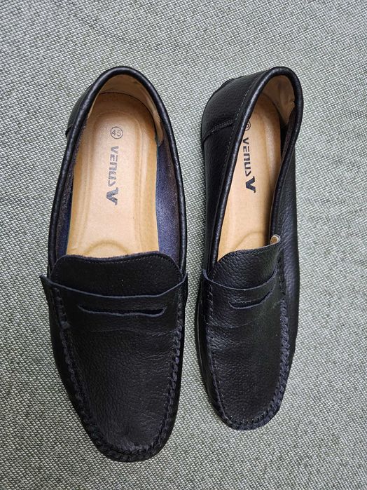 Mocasini pantofi Venus.  Marime 45 Noi
