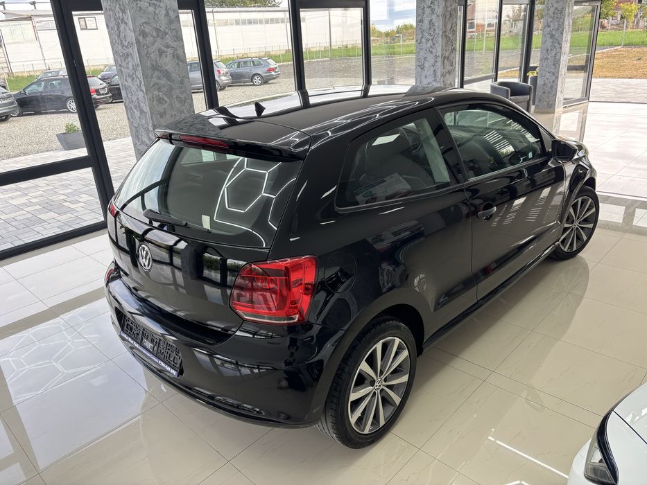 VOLKSWAGEN Polo 2011 — imagine 2