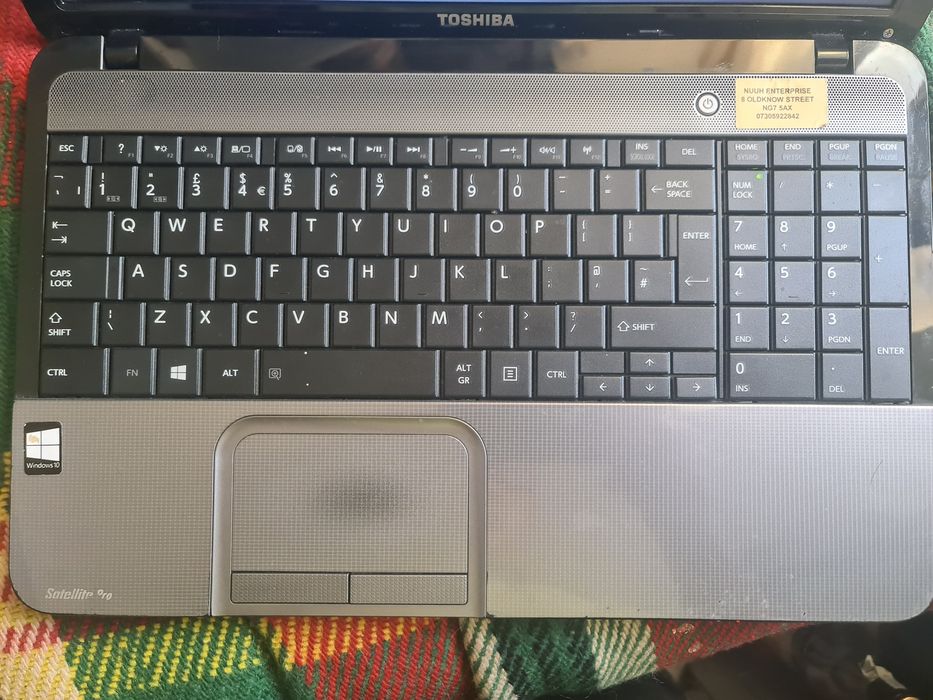 Toshiba Satellite Pro L850 | 16GB RAM | 512GB SSD | Нов Windows | Нова батерия!