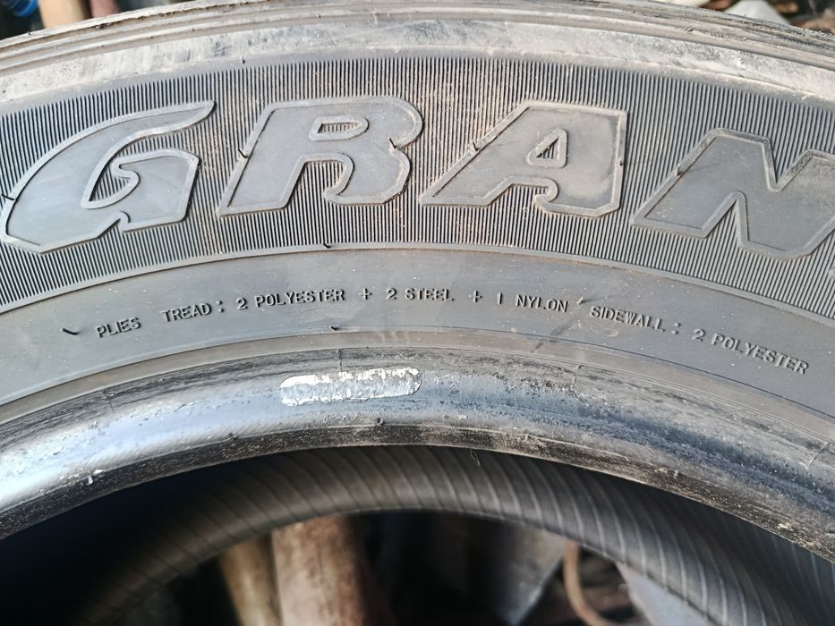 Продам шины R18 285/60