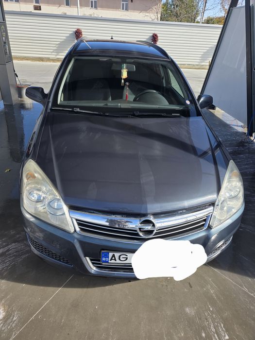 Vând Opel Astra H