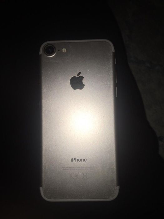 iPhone 7 128гб сатылады