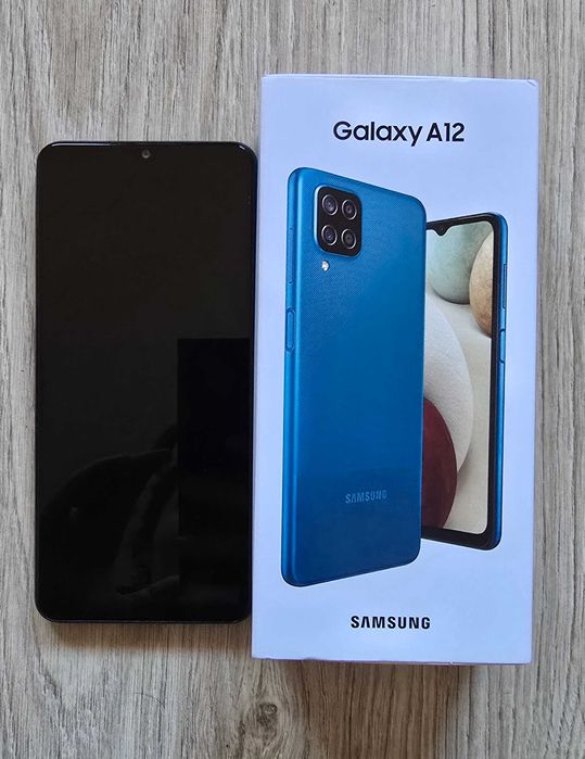 Смартфон Samsung Galaxy A12