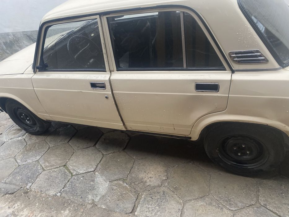 Жигули ваз 2107 мошина на ходу йуради