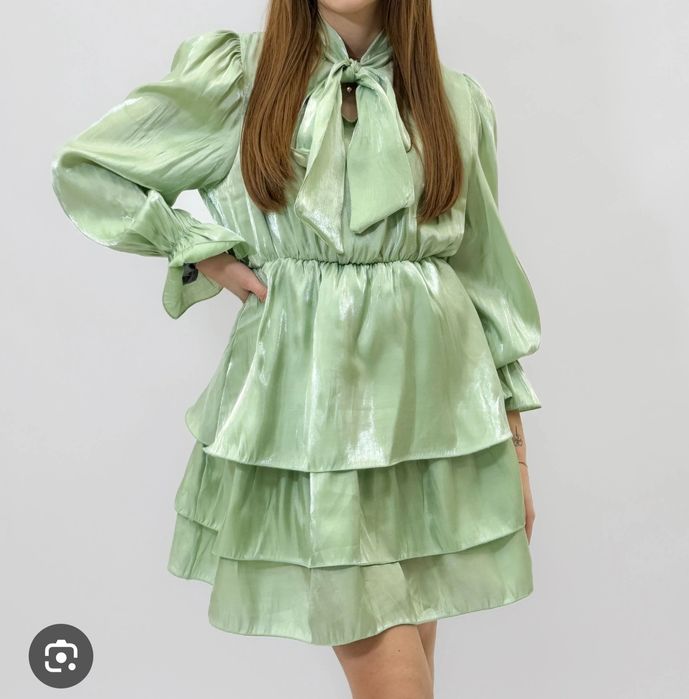 Нова официална рокля