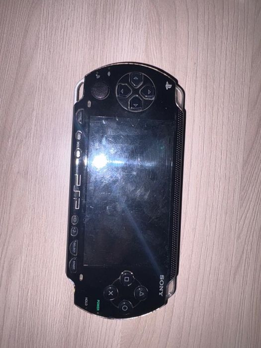 Продаю Psp 1000 Fat