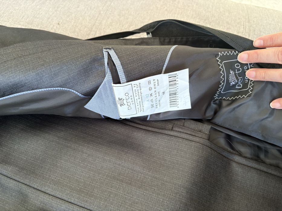 Продается костюм для киіт