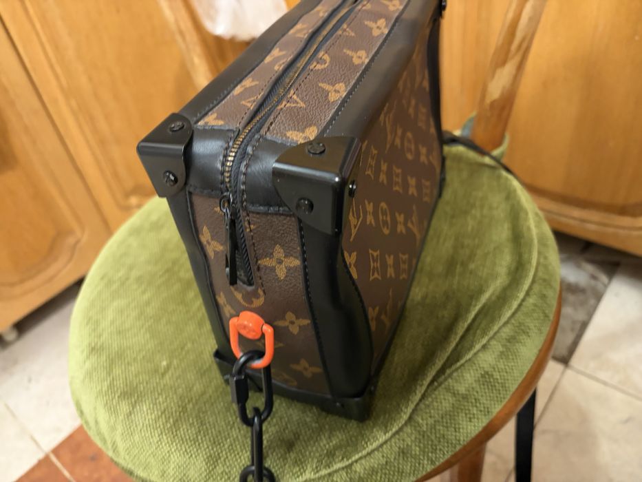 Сумка на плечо Louis Vuitton