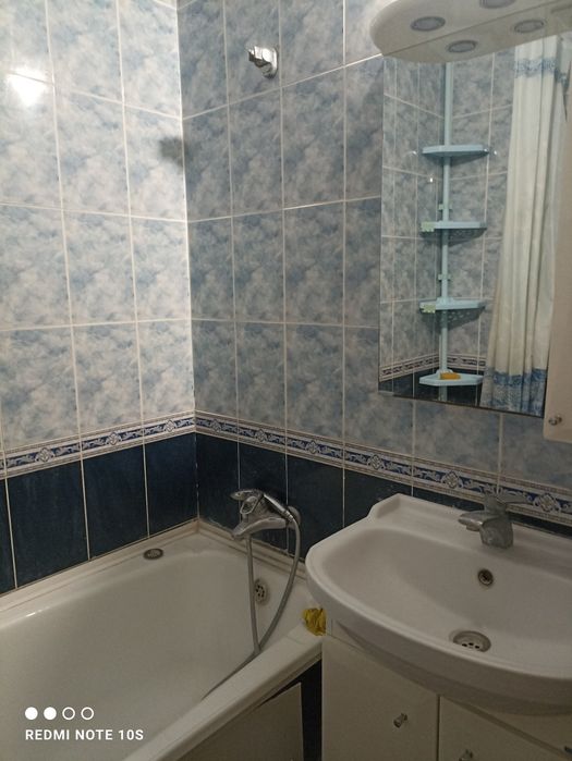 Сдам 2 к. кв в 8 мкр