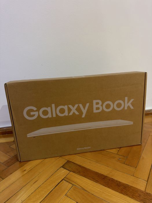 Samsung Galaxy Book 4 - i5 Gen 13 1335U / 256 GB SSD / SIGILAT