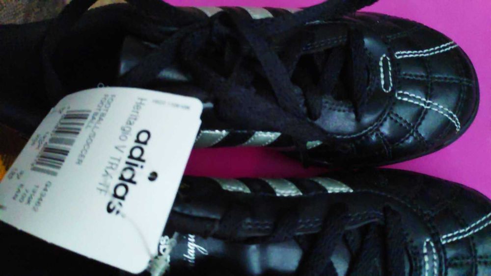 Adidas original  естествена кожа 32