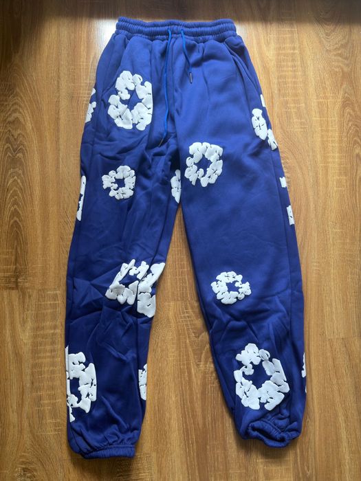 Pantaloni denim tears albastri marimea S