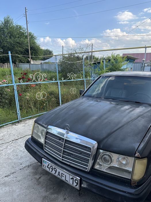 Продам Месредес w124