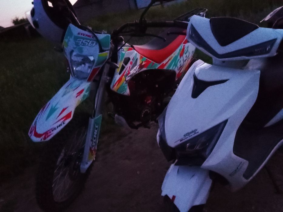 Продам скутер м8 про
