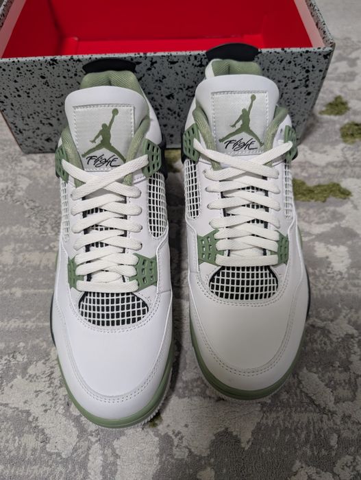 Air jordan 4 mint