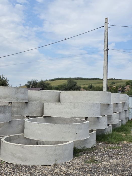 Tuburi beton/Spalieri / inele fântână/ oale fântână/ role
