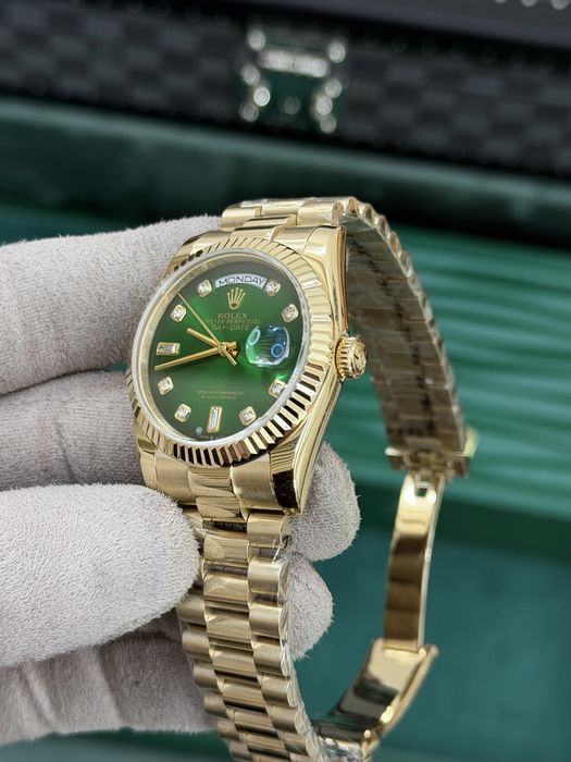 Rolex Day-Date 36 Green Dial Gold 18k