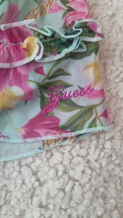 Guess пола за момиче