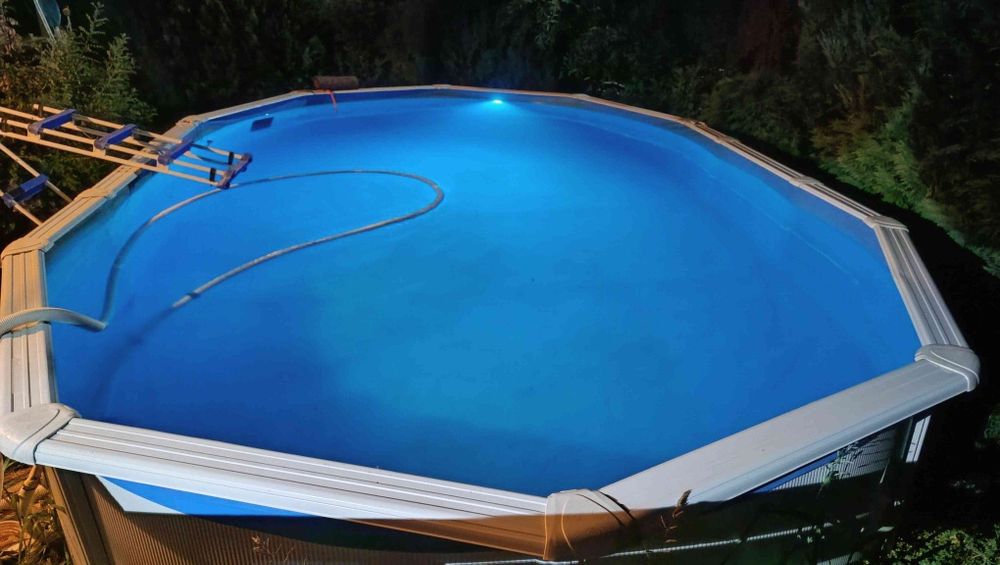 Vila  Bârnova  -Bucium  5 camere, sauna, și  piscina