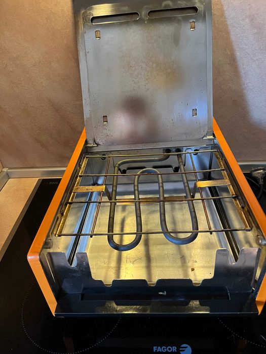 Елекрически грил за шишчета