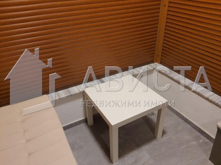 Дава се под наем Тристаен апартамент в София, Център - 86 кв.м за 1000 € - Снимка #8