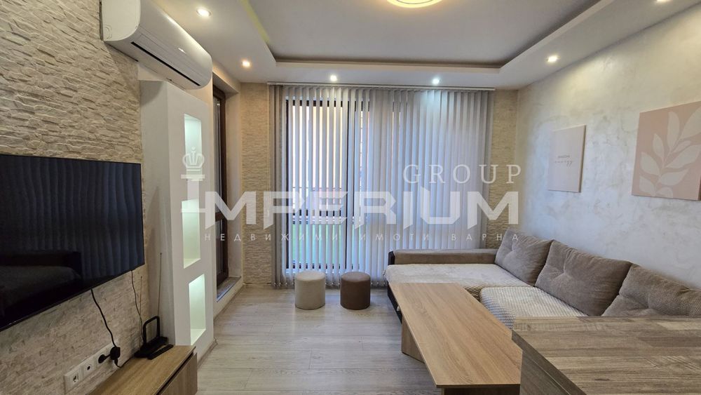 ЕКСКЛУЗИВНО! Двустаен обзаведен апартамент  под наем жк. Възраждане 3