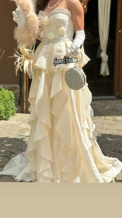 Дълга официална рокля