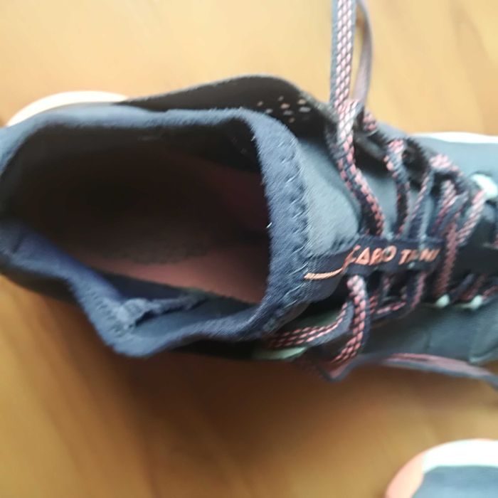 маратонки Domyos 36 номер