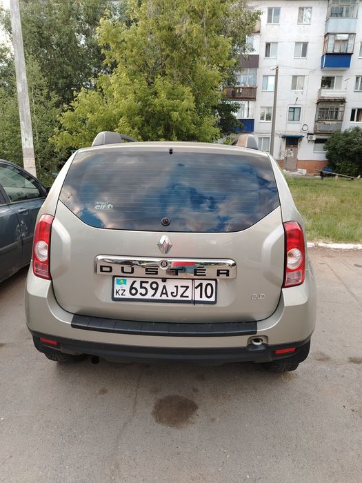 Продам рено дастер