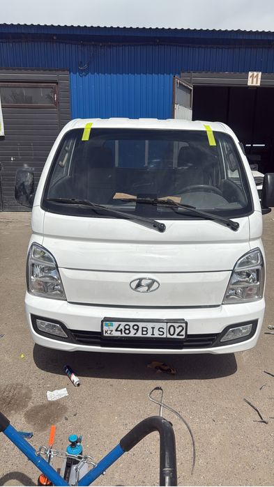 Лобовое стекло замена,ремонт сколов и трещин