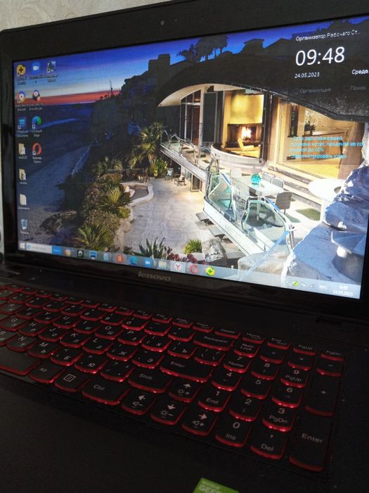 Продается ноутбук  Lenovo