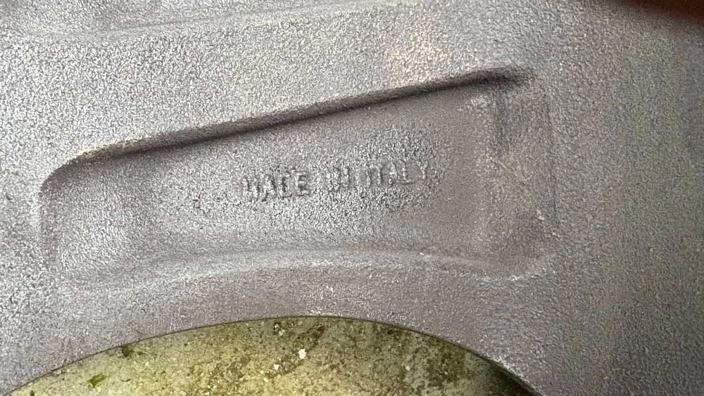 Алуминиеви джанти МОМО