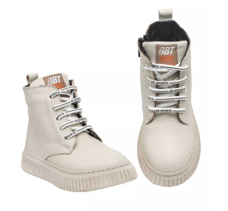 Демисезонные ботинки кремовые, размер 29