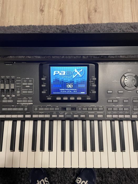 Korg Pa 3X 61 clape, 256 RAM
