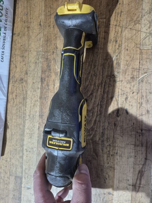 Multimaster multifunctional DEWALT DCS 355 18v