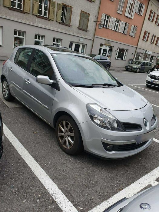 Reanault clio автиматик