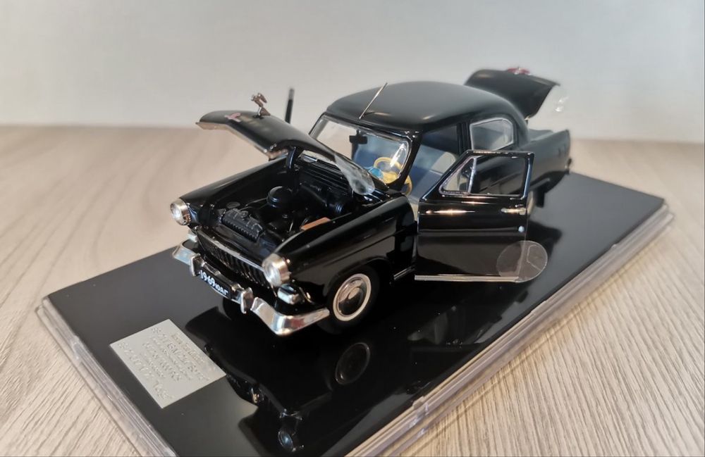 Модель Волга ГАЗ М-21И черная