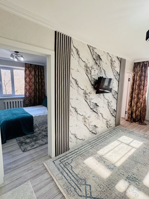 Евро в центре рядом есть все