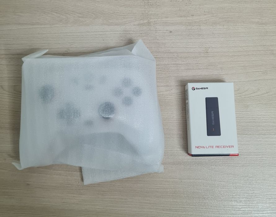 Gamesir Nova Lite геймпад с ресивером