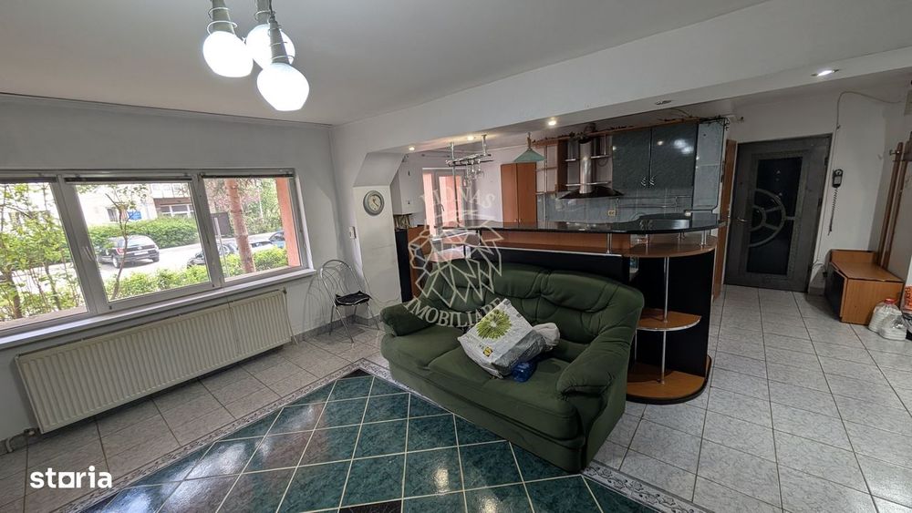 Apartament 4 camere 100 mp-balcon-parcare-beci-Central