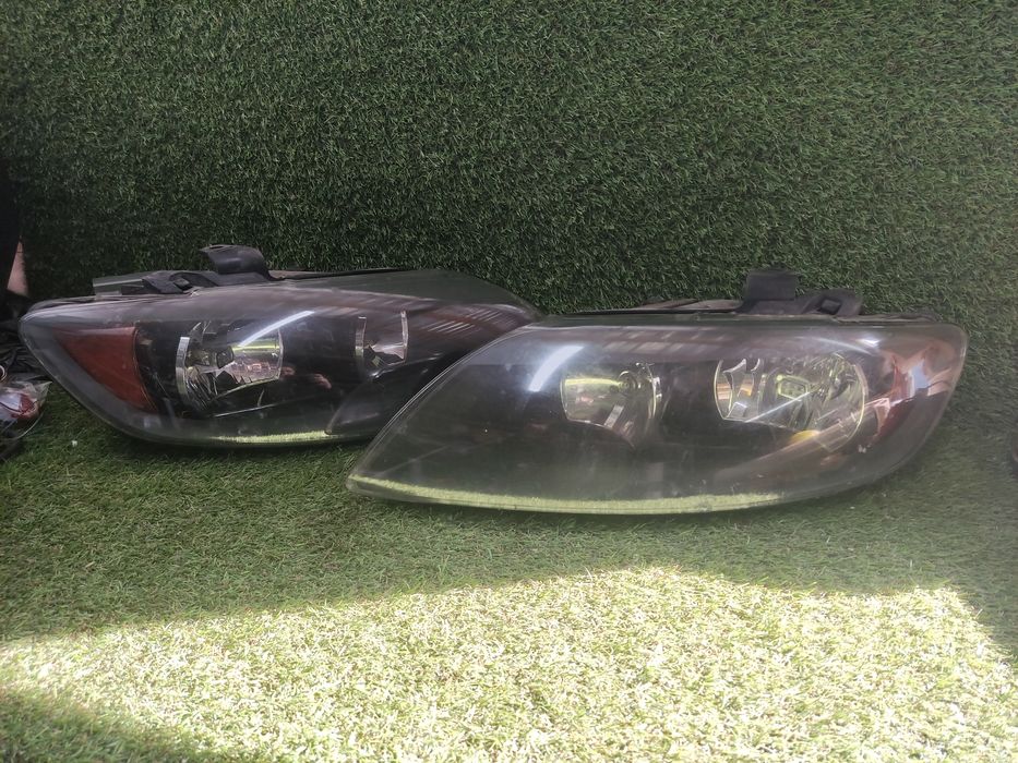 Фары  на Audi Q7