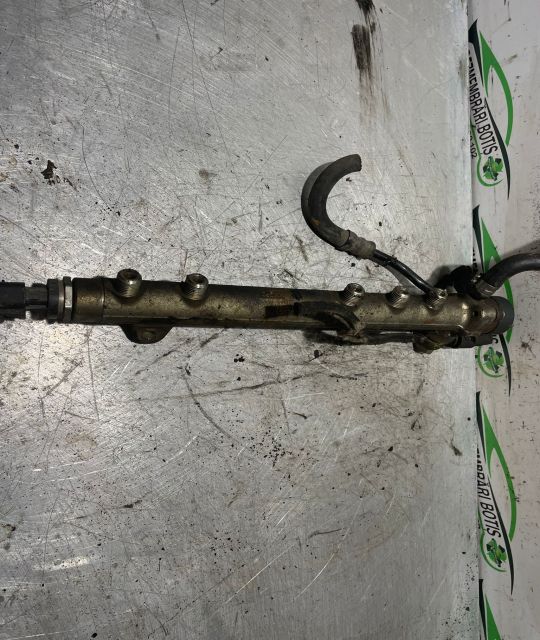 REGULATOR  rampa injectoare 0281002584 Opel Combo C