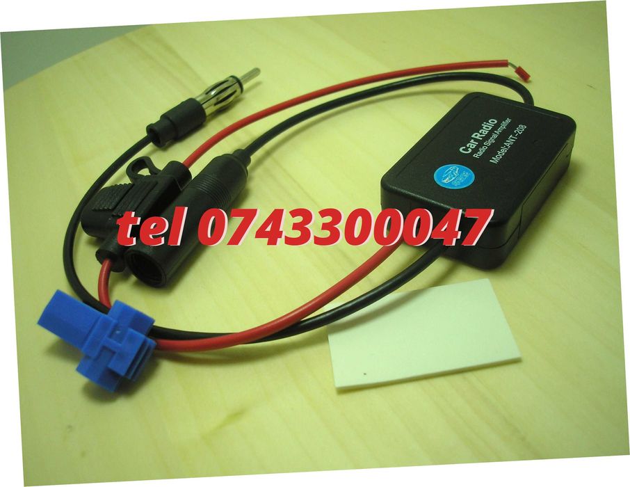 Amplificator De Semnal Antena Radio Auto Fm 12v