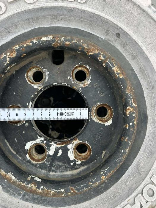 Гуми с джанти за мотокар