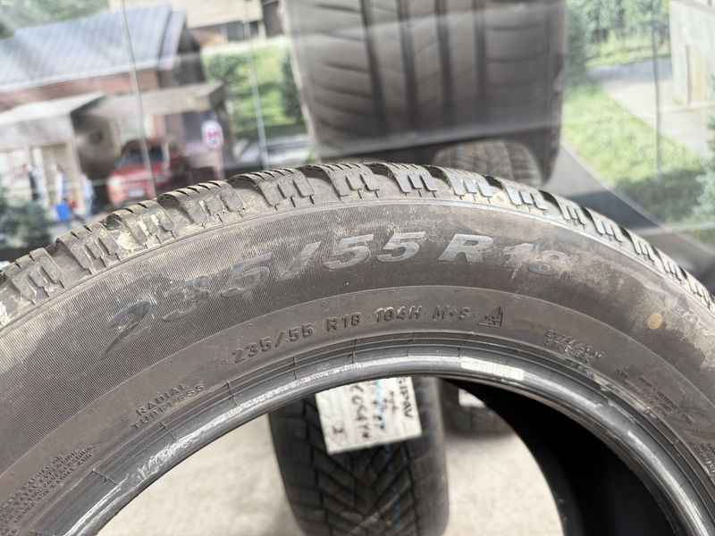 235/55/18 PIRELLI 4бр