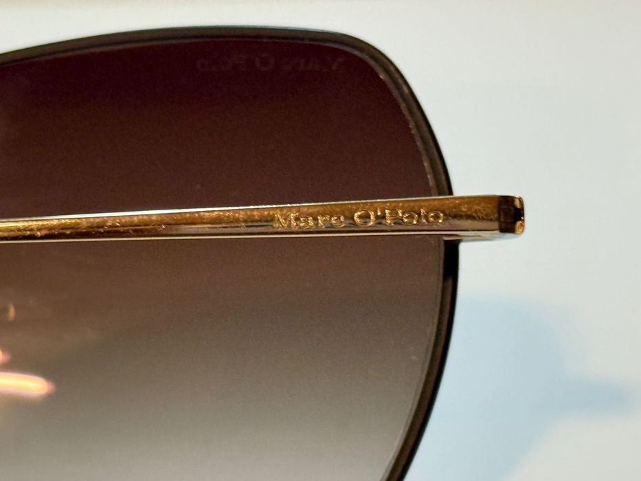 Дамски слънчеви очила