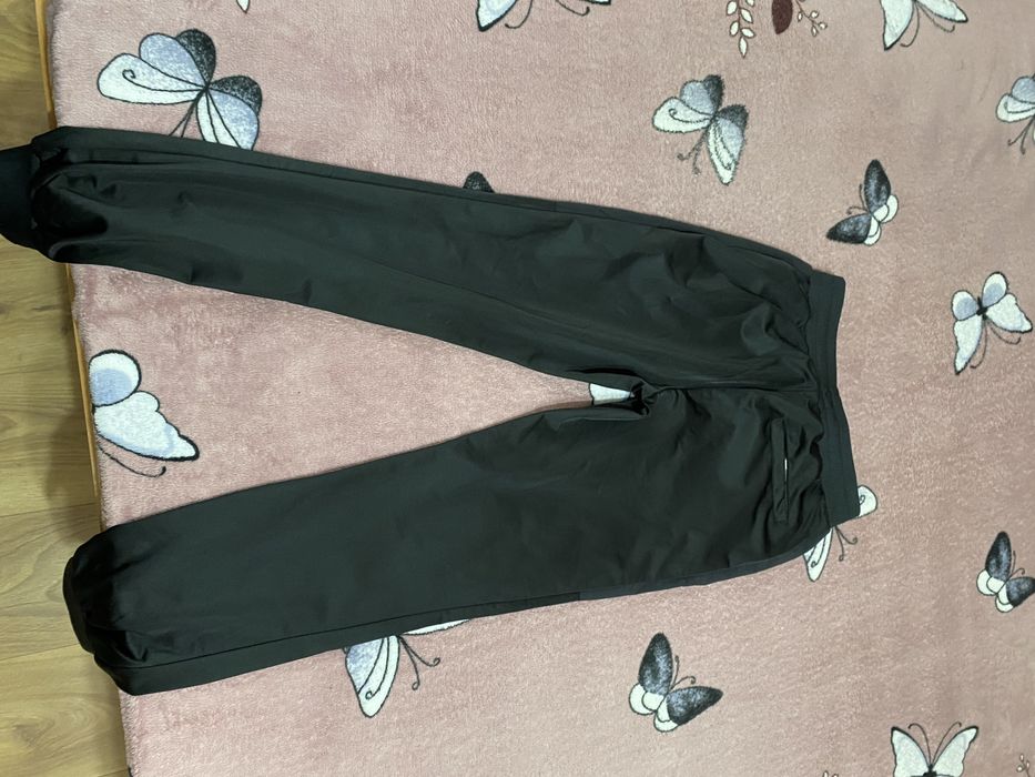 Pantaloni ellesse